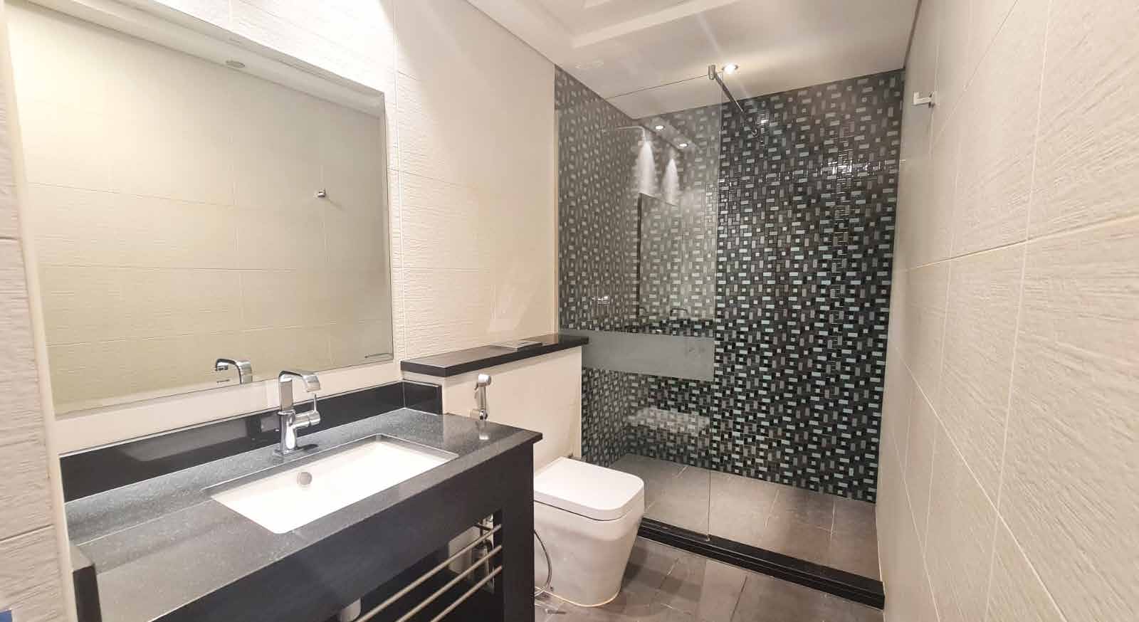 Upgraded | Marina & Sea View | Ready-To-Move 13