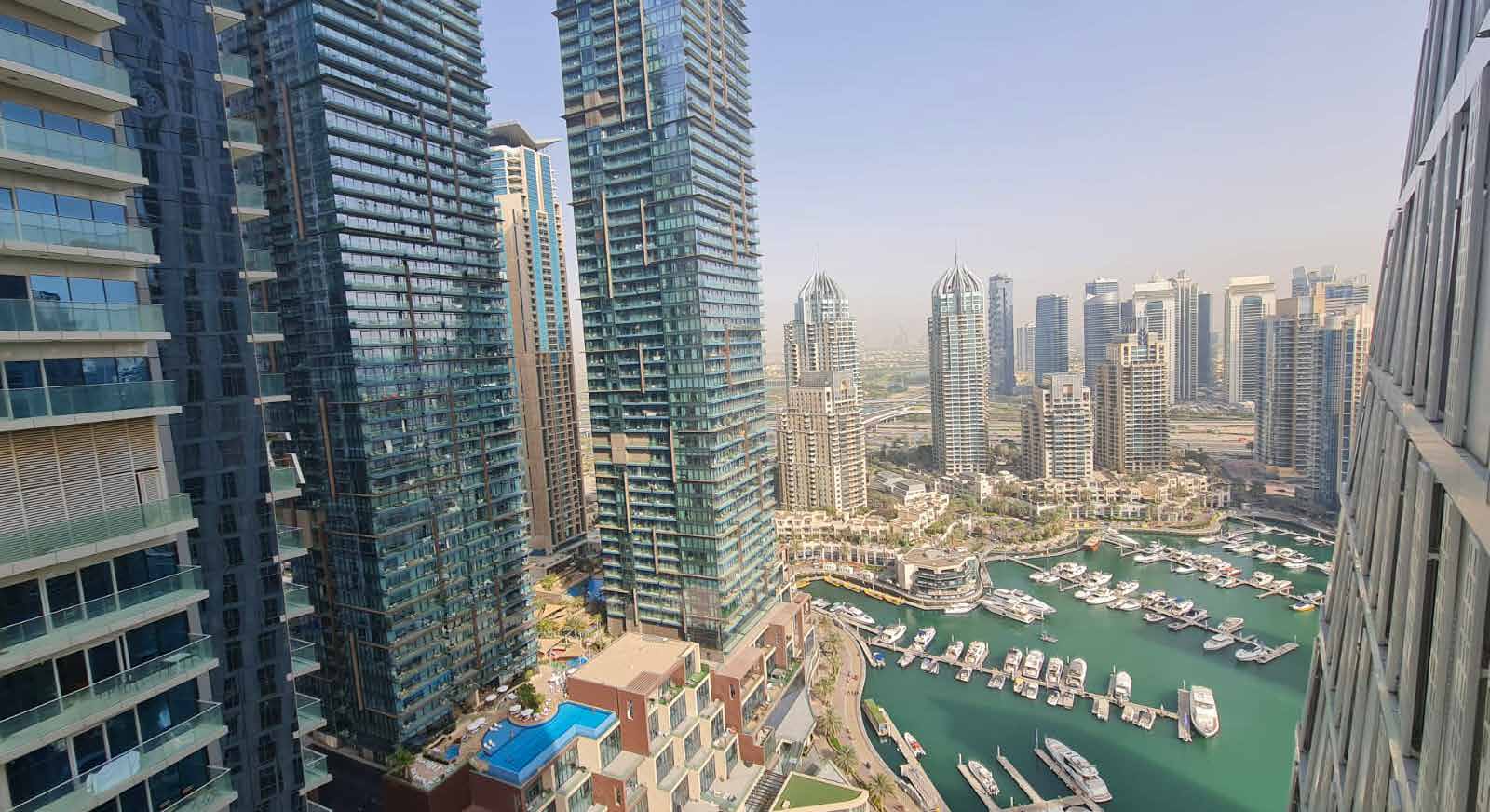 Upgraded | Marina & Sea View | Ready-To-Move 10