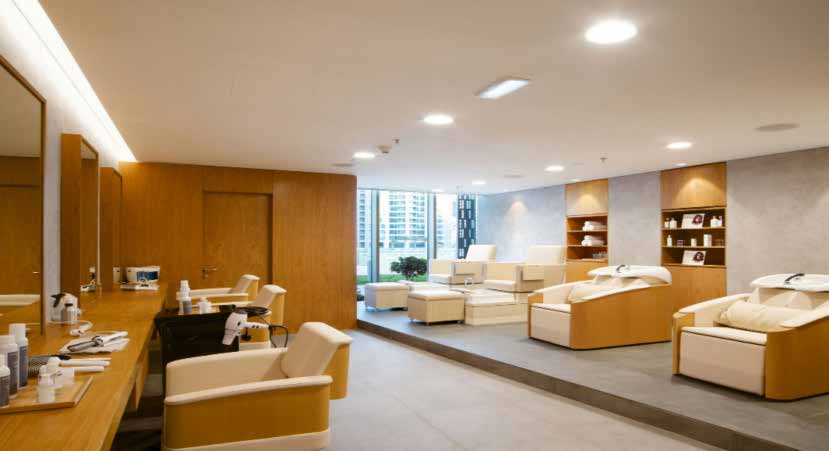 Upgraded | Marina & Sea View | Ready-To-Move 5