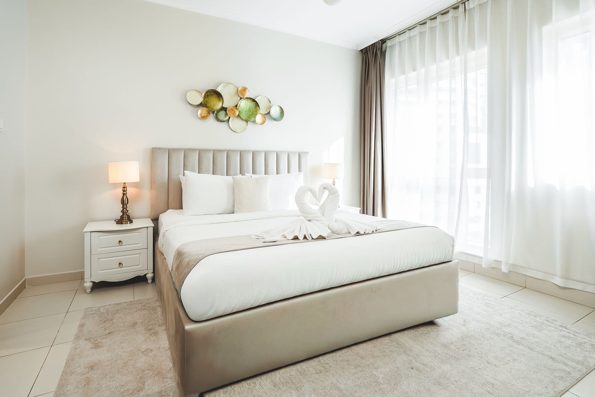 Fully furnished 1BR | Balcony | Prime Location