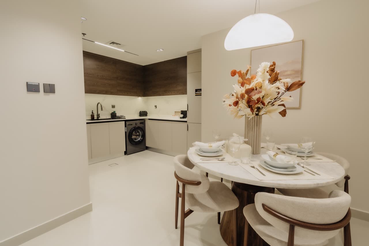Upgraded | 1BDR Fully Furnished | Dubai Marina* 6