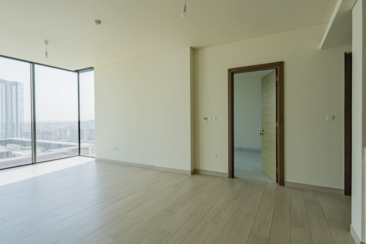 Ready To Move In | Prime Location | Huge Layout