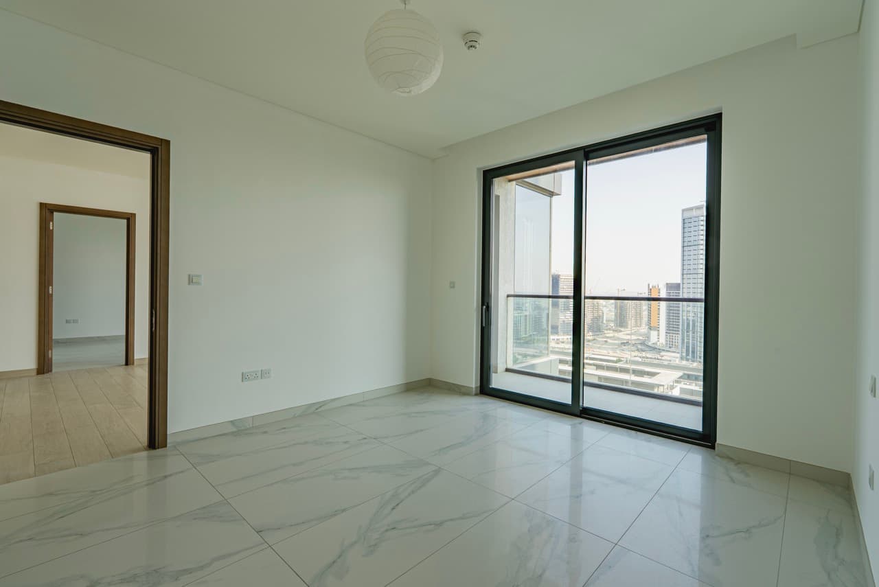 High Floor | Vacant | Amazing Layout 14