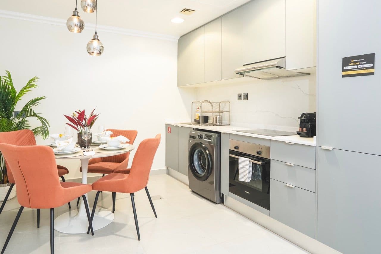 Sea View | Upgraded | High Floor* 10