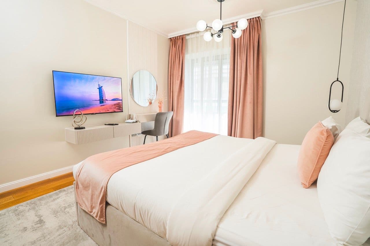 Sea View | Upgraded | High Floor* 15