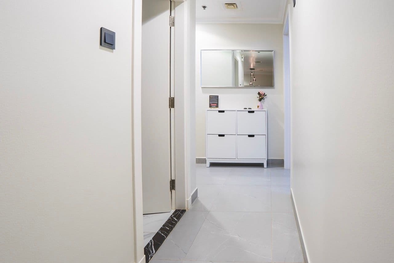 Sea View | Upgraded | High Floor* 4