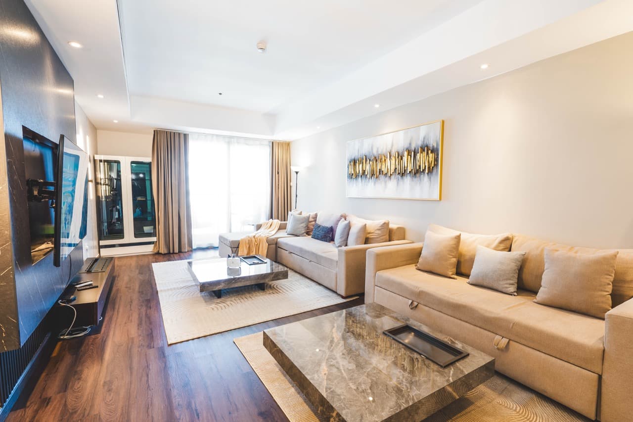 Cozy 2 BR | Sea view | High Floor*