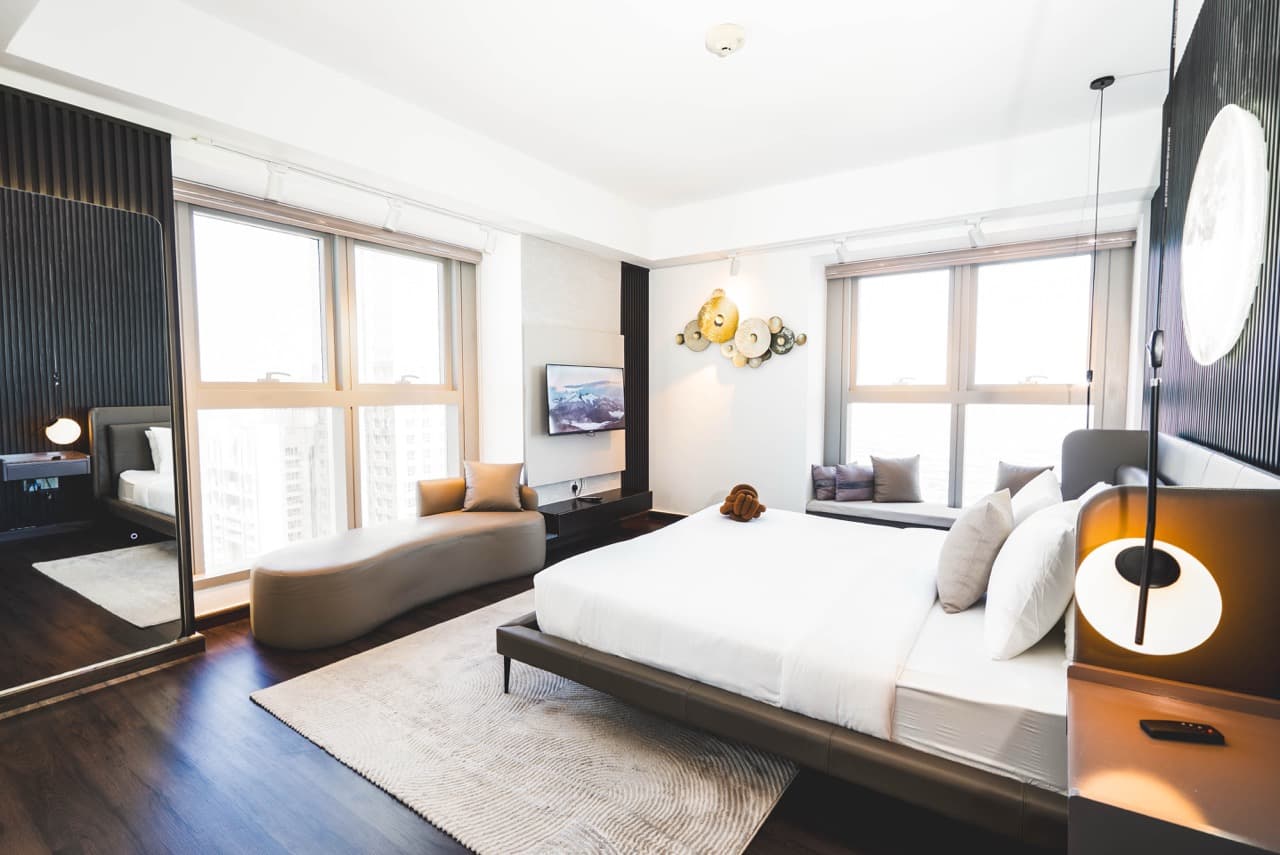 Cozy 2 BR | Sea view | High Floor*