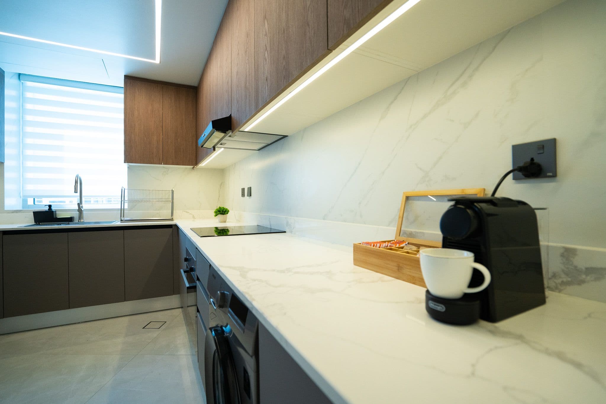  Luxury Upgraded I Spacious 3 BDR I Fully Furnished