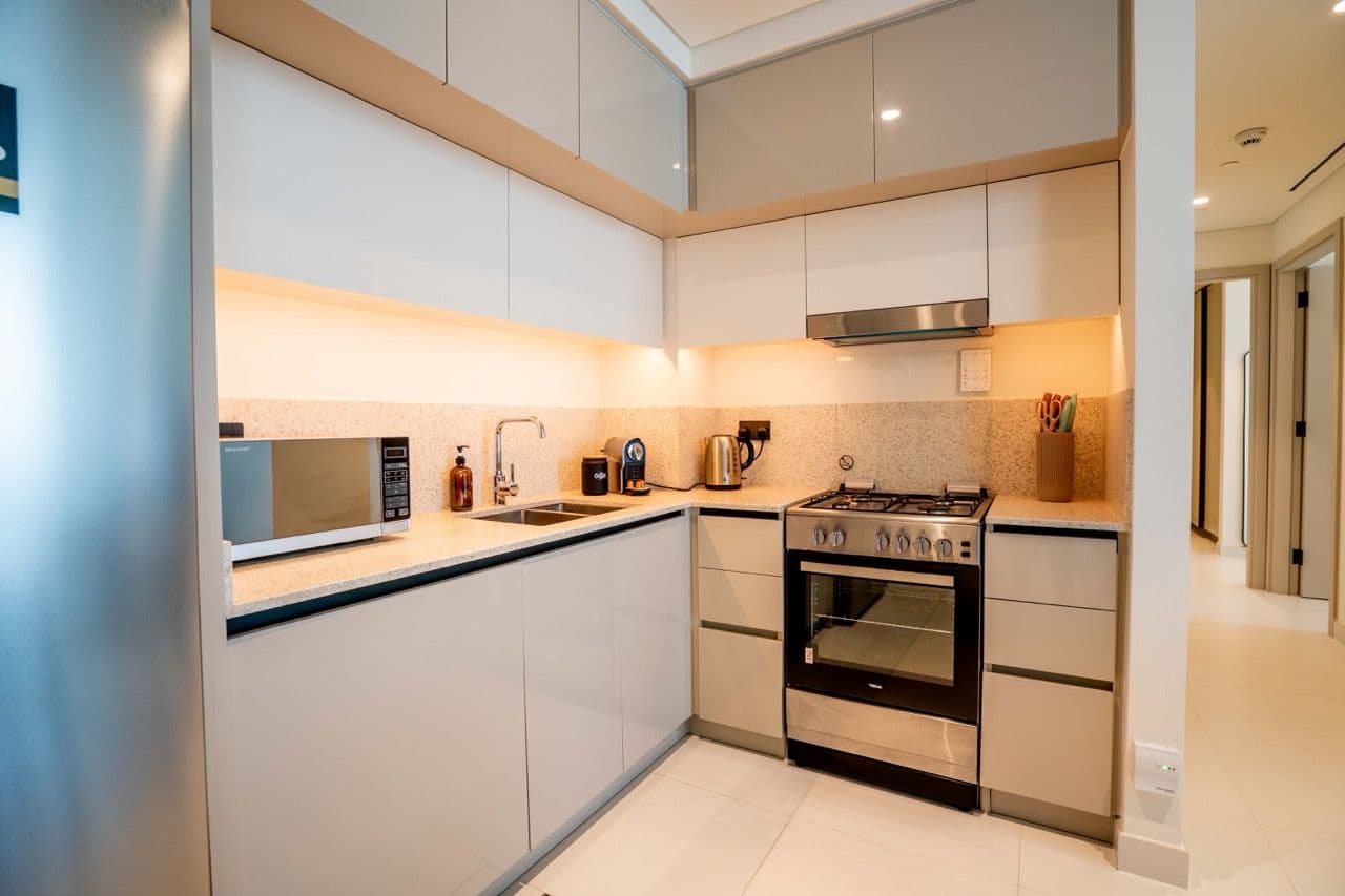 LUX Bright 2BR with Palm Jumeirah Views*