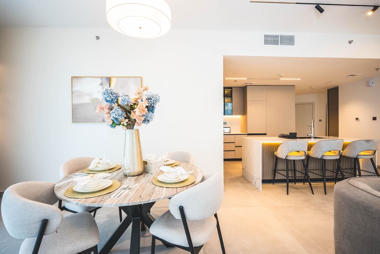 3 BR | Fully Renovated | Dubai Marina*