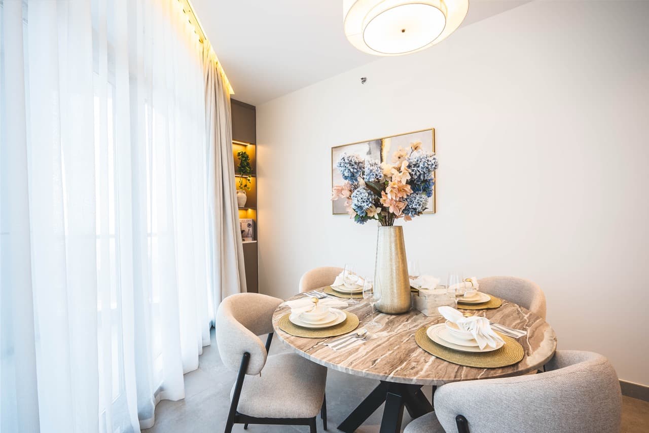 3 BR | Fully Renovated | Dubai Marina*