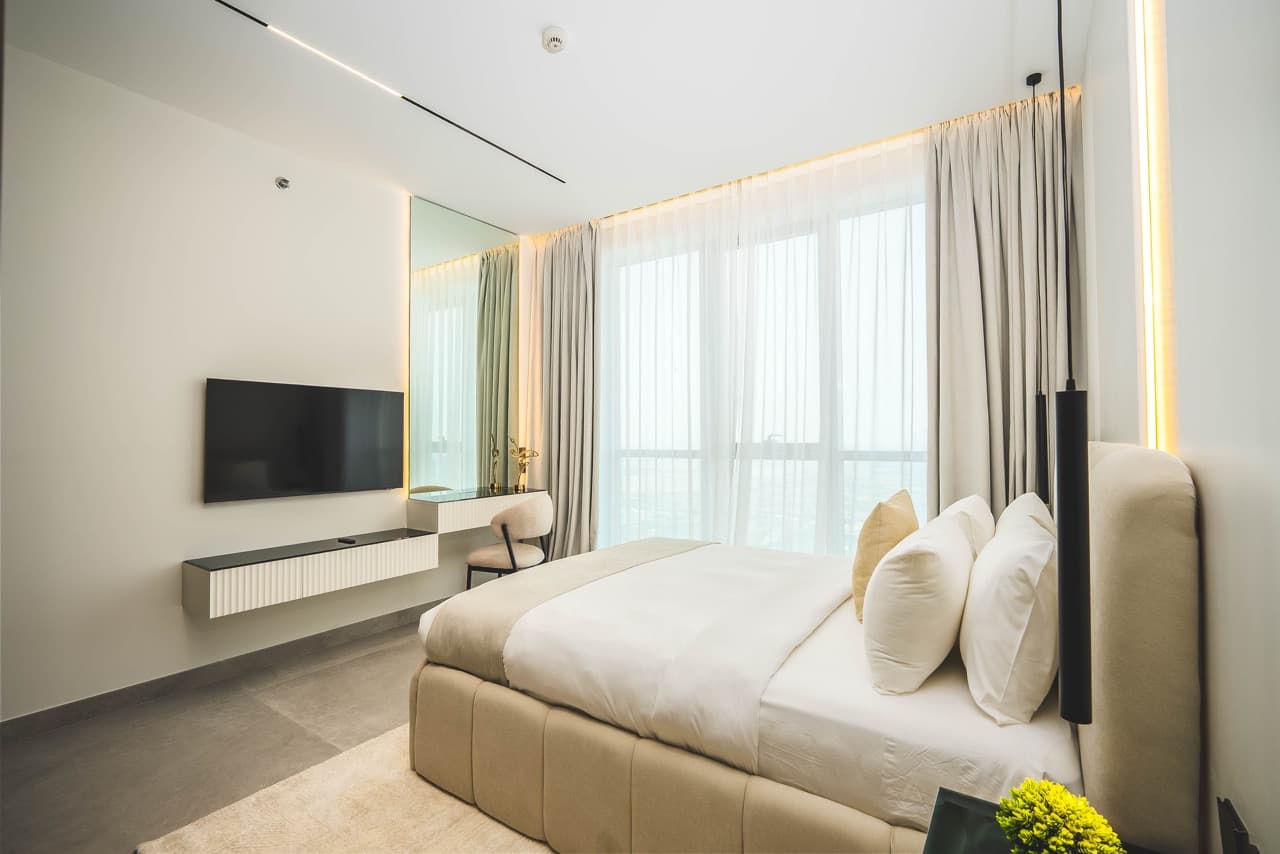 3 BR | Fully Renovated | Dubai Marina*