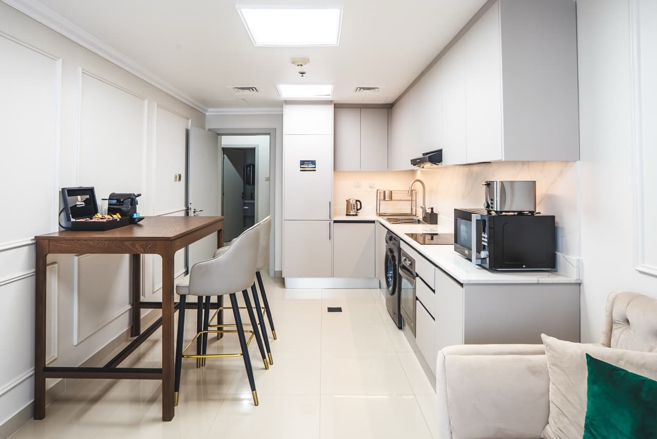 Penthouse 2 BR | Luxury Design | High Floor