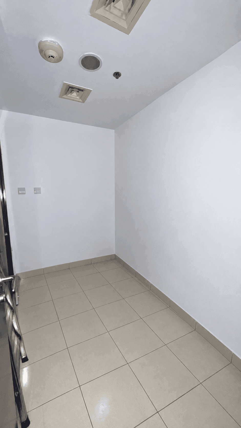 3 BR + Maids | Fully Furnished | Prime Location.