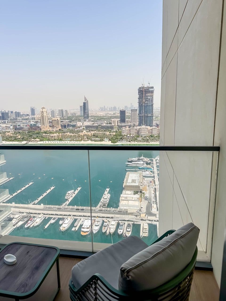 LUX Bright 2BR with Palm Jumeirah Views*