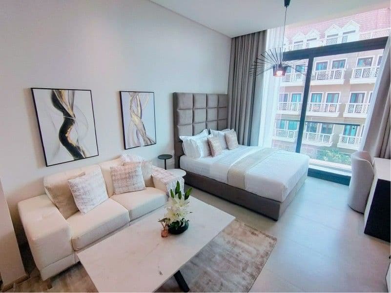 Spacious Studio | Modern Stye | Fully Furnished 3